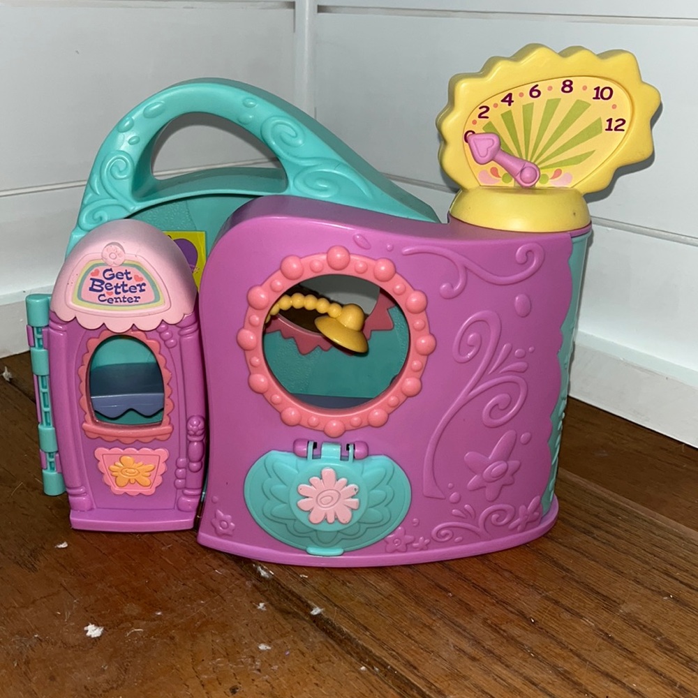 Littlest Pet Shop Pet Hospital Set